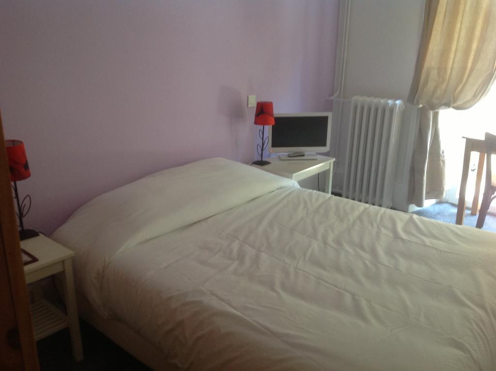 Hôtel Les Celestins à Vals-les-Bains Extérieur photo